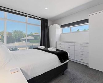 Lake Taupo Gem - Taupo - Bedroom