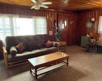 The Beachfront Hideaway - Au Sable Charter Township - Living room