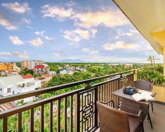 Hoi An Central Boutique Hotel & Spa - Hoi An - Balkon