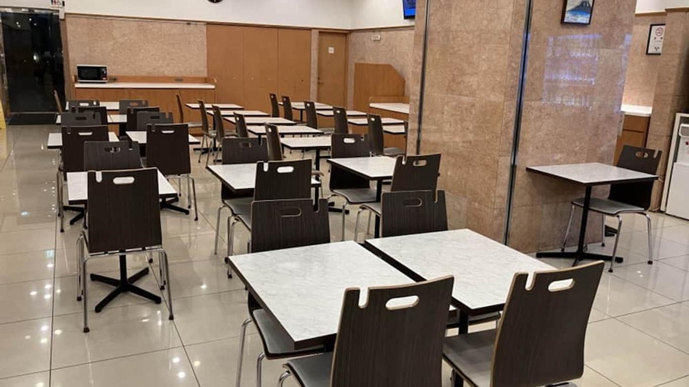 Toyoko Inn Nihombashi Bakurocho