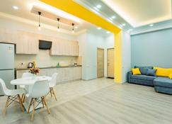 Stay Inn Apartments at Yekmalyan street - Eriwan - Wohnzimmer