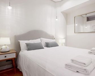 Comfortable Apartment Near Retiro Park. Retiro III - Madrid - Habitación