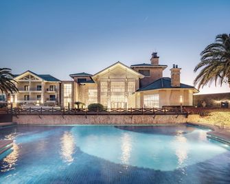 Bloom Hotel - Seogwipo - Pool