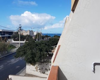 B&B Rometta Beach - Rometta - Balcón