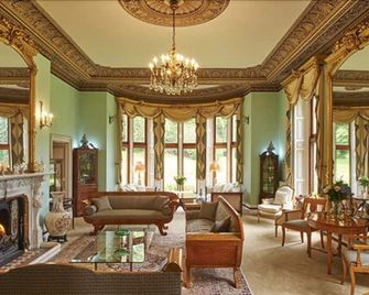 Pale Hall - Bala - Lounge