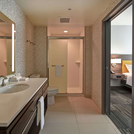 Bathroom view of Home2 Suites by Hilton Shreveport