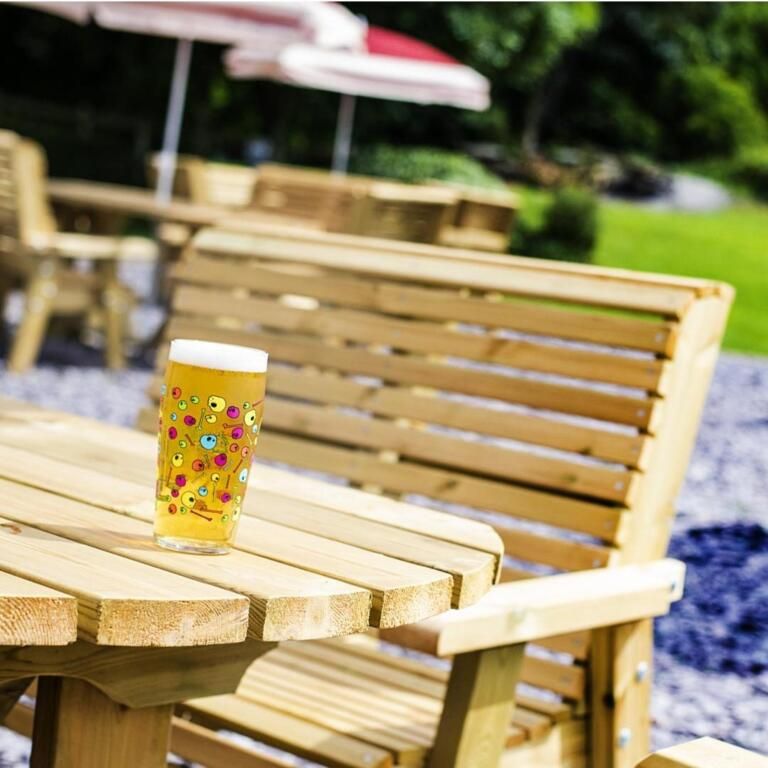 ذي أوكيوفر آرمز