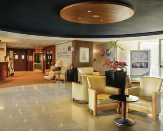 Novotel Porto Gaia - וילה נובה דה גאיה - לובי