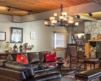 Park City Mountain Base, 2 min walk to lift, 3-Bed, 2-Bth, Heated Pool Resort - Midway - Lounge