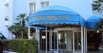 Vittoria Parc Hotel - Bari - Gebouw