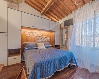 Il Comandante - Goelba - Porto Azzurro - Habitación