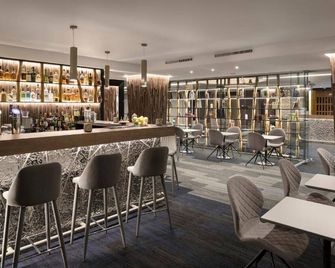 Seepark Hotel Murten - Murten - Bar