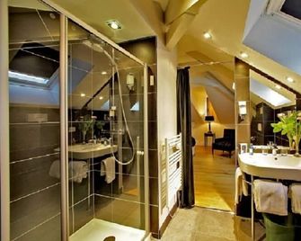 Hotel Le Renoir - Sarlat-la-Canéda - Bathroom