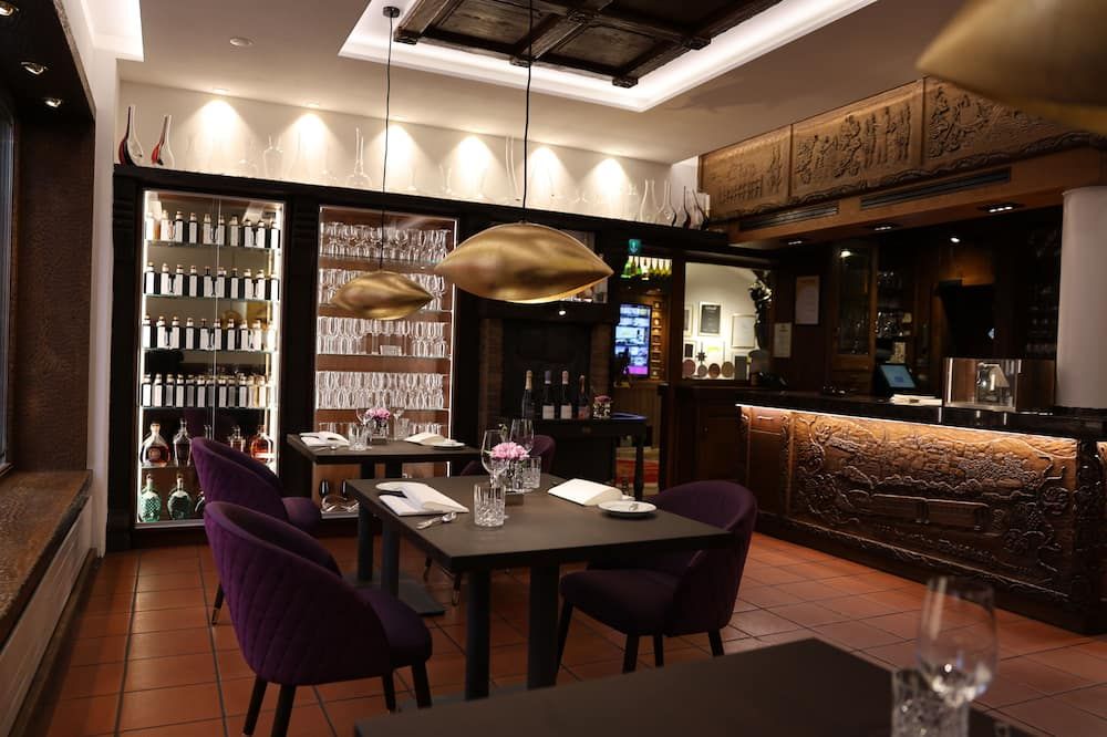 Zur Weinsteige - שטוטגרט - בר