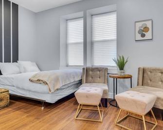 Brewerytown Balcony Retreat W Oxford 1br - Filadelfia - Habitación