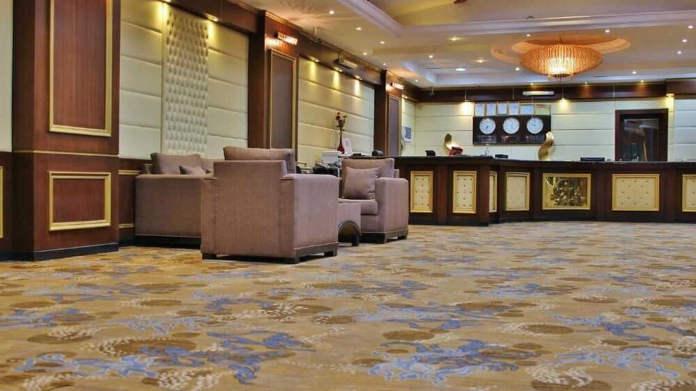 โรงแรม คาราวาน อัลคาลีจ