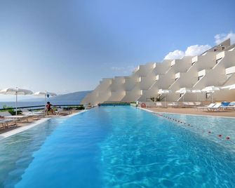 Grand Hotel San Pietro - Palinuro - Басейн