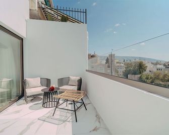 Eternity Athens - Athene - Balkon
