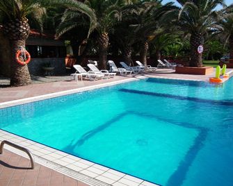 Villaggio Athragon - Capo Vaticano - Pool