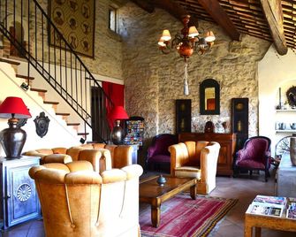 Hotel Le Saint Laurent - Saint-Laurent-des-Arbres - Living room