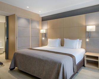 أي سي فندق فيكتوريا سويتس، فندق لايف ستايل ماريوت - برشلونة - غرفة نوم