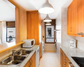 Apartaments Les Terrasses del Tarter - El Tarter - Cocina