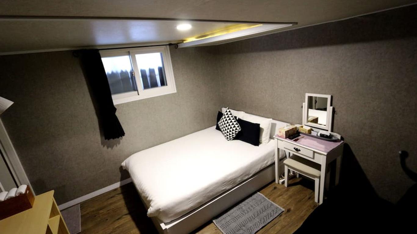 Just4u Guesthouse