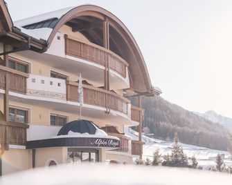 Alpin Royal Wellness Refugium - Valle Aurina/Ahrntal - Edificio