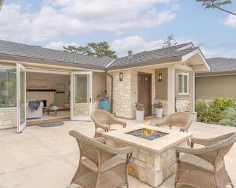 3888 Seas the Day home - Carmel-by-the-Sea - Patio
