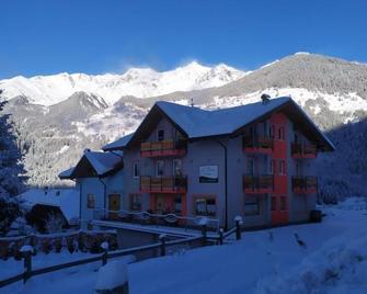 Baita Scaia - Peio - Building