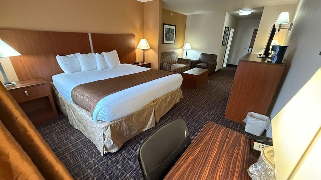 Richland Inn And Suites