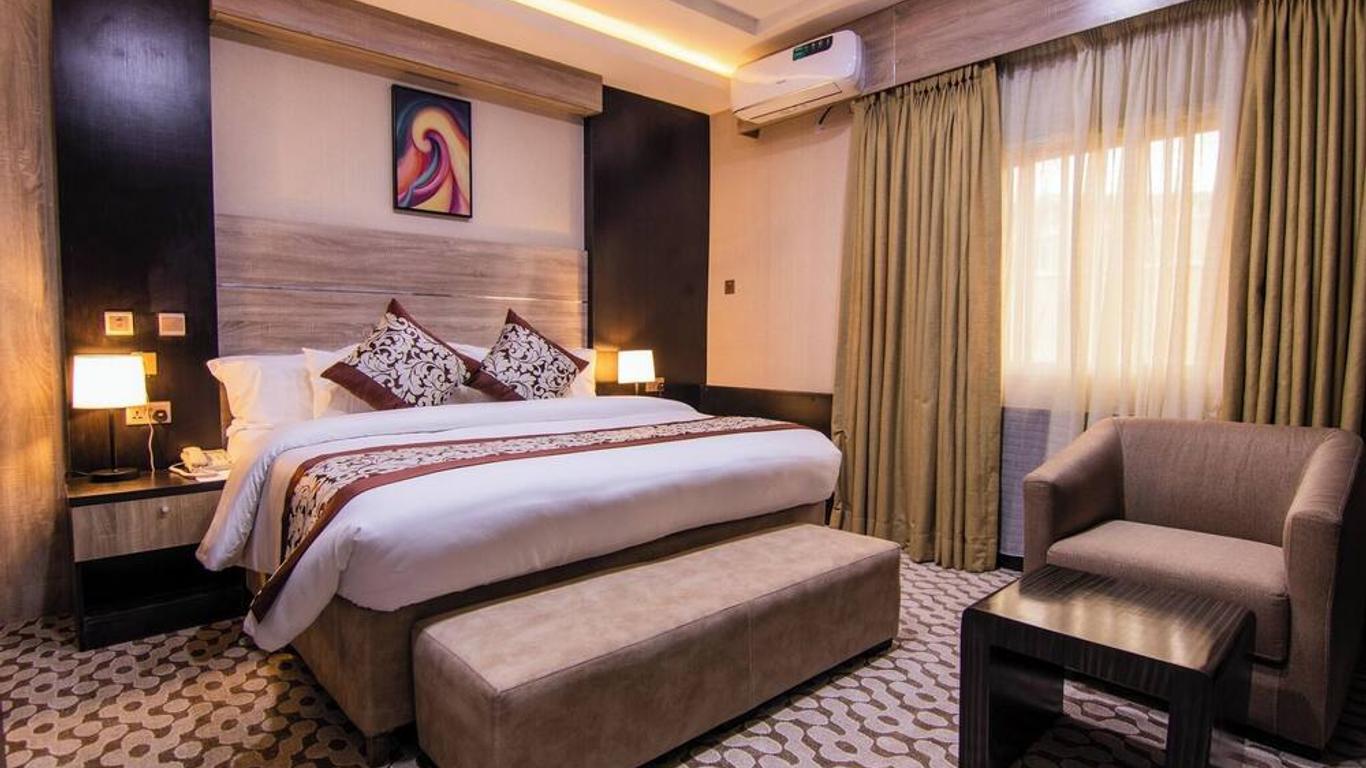 Iec Villa Resort