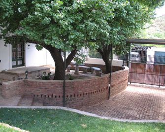 Toverberg Guest Houses - Colesberg