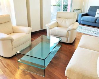 LUCIA appartement standing vue bassin - Arcachon - Wohnzimmer