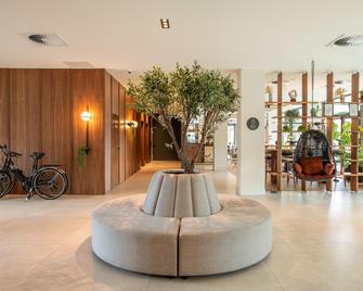 Leonardo Hotel San Sebastián - San Sebastian - Lobby