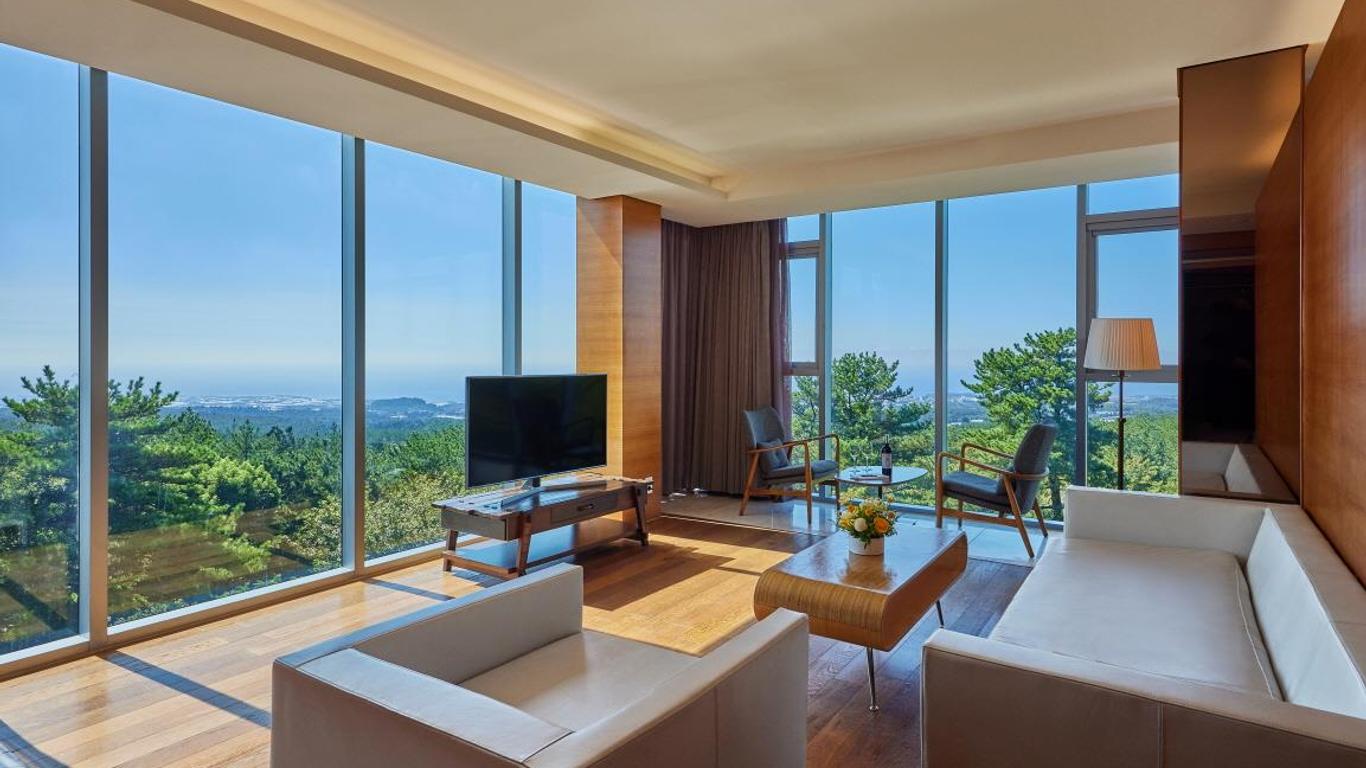 WE Hotel Jeju