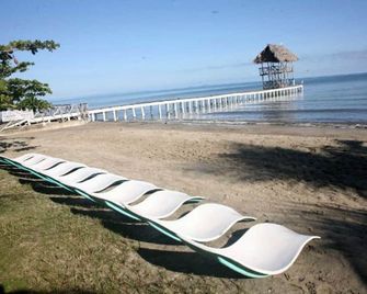 Hotel Salvador Gaviota - Livingston - Plage