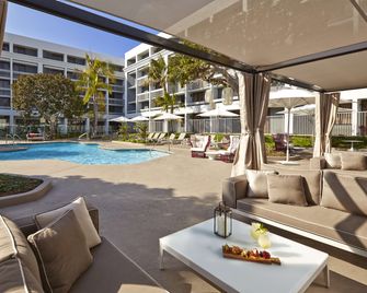 Hotel MdR Marina del Rey - a DoubleTree by Hilton - Los Angeles - Pool