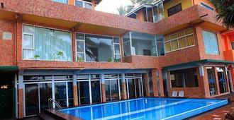 Roy Villa Beach Hotel - Beruwala