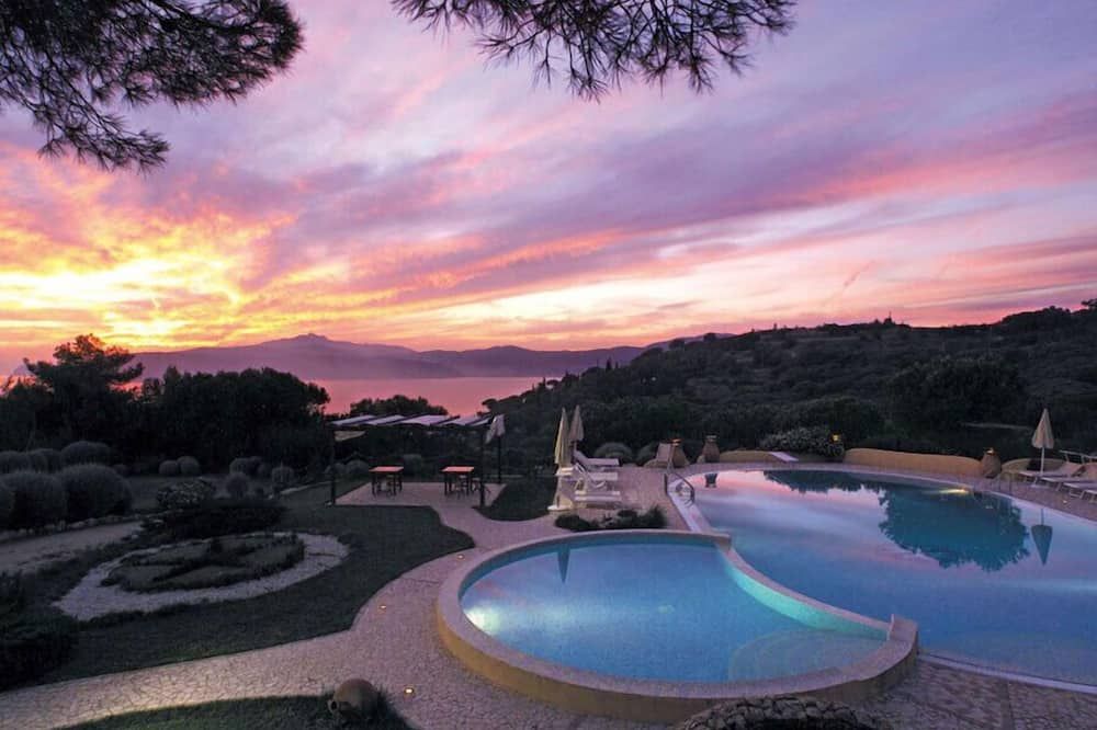 Residence Le Grazie Est - Capoliveri - Piscine