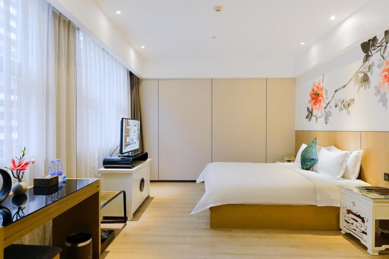 Paco Hotel Tiyuxilu Metro Guangzhou thumbnail 2