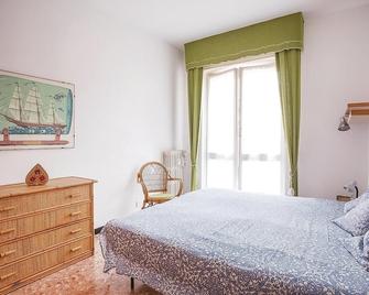 Lovely apartment in Rapallo (GE) - Rapallo - Bedroom