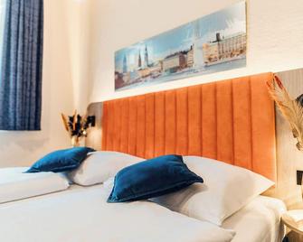 Hotel Commerz Hamburg - Hamburg - Bedroom