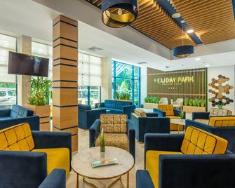 Holiday Park Hotel - Warna - Hol