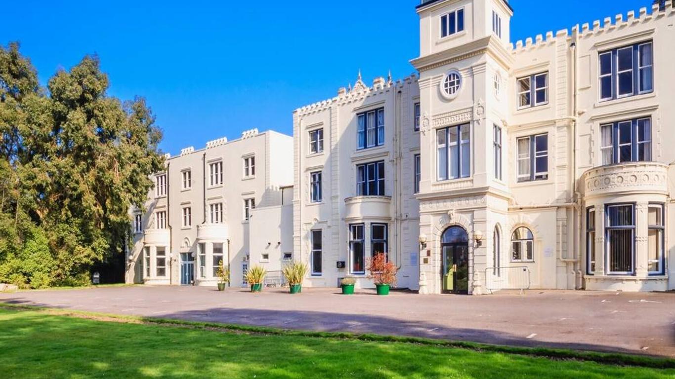 بوتلي جرانج هوتل آند سبا