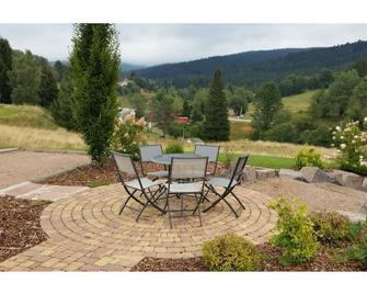 Large 4 chalet in Grand Valtin near Gérardmer 7 bedrooms-4 bathrooms, 4 WC - Ban-sur-Meurthe-Clefcy - ลาน