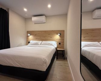 CC Gijon - Gijón - Habitación