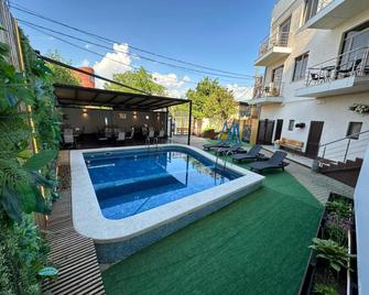 Panorama Hotel - Vityazevo - Pool