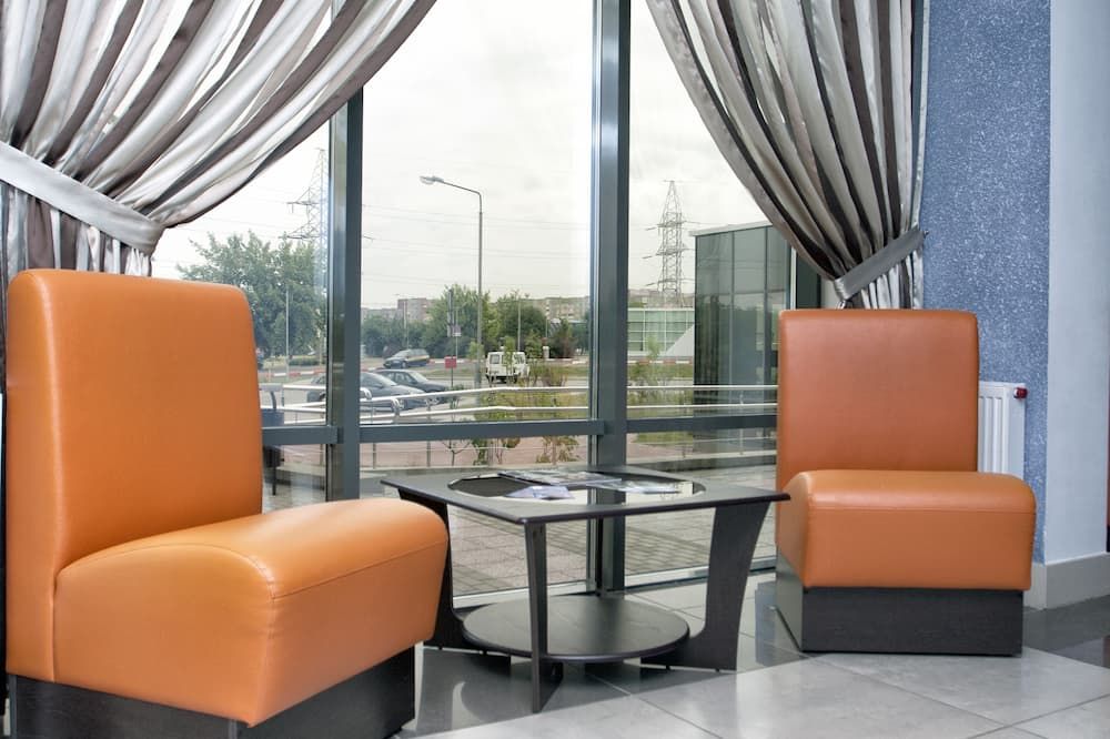 East Time Hotel - מינסק - טרקלין