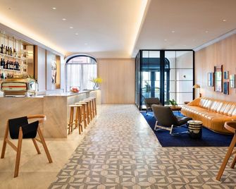 The Moore - ניו יורק - בר